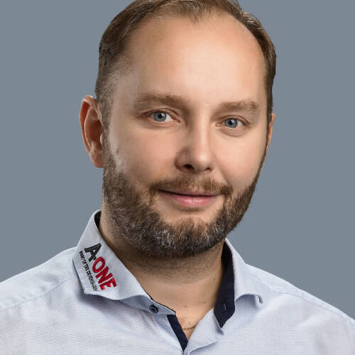 Marek Wrobel profile picture